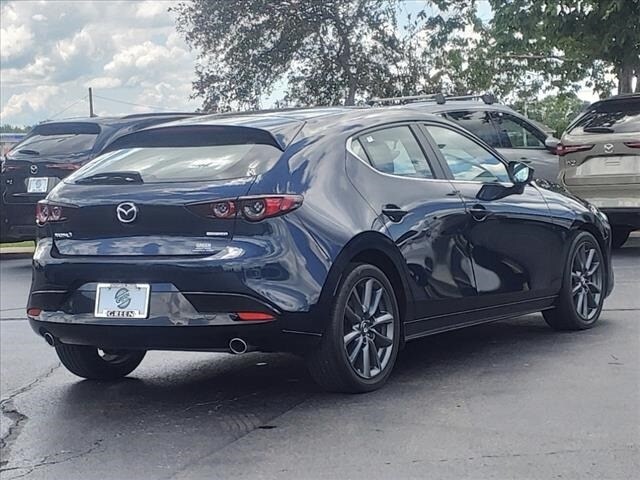 Used 2021 Mazda Mazda3 Select with VIN JM1BPAKL3M1319846 for sale in Springfield, IL