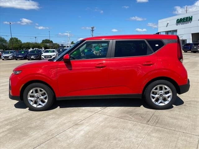 Used 2022 Kia Soul LX with VIN KNDJ23AU6N7177345 for sale in Springfield, IL