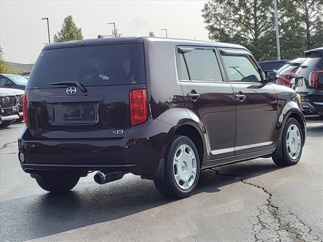 Used 2009 Scion xB Base with VIN JTLKE50E891081103 for sale in Springfield, IL