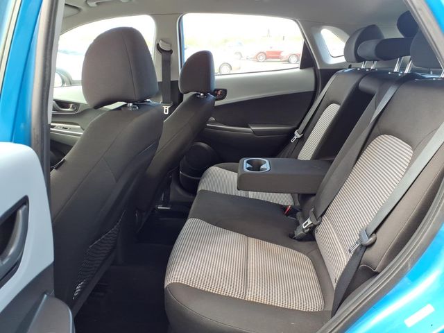 2021 Hyundai Kona SE - Photo 17