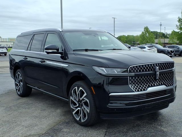 2026 Lincoln Navigator Reserve L 4WD's photo