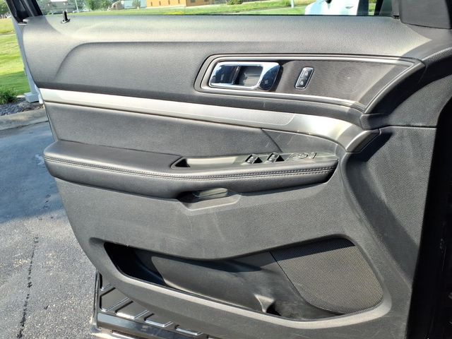 2018 Ford Explorer XLT - Photo 17