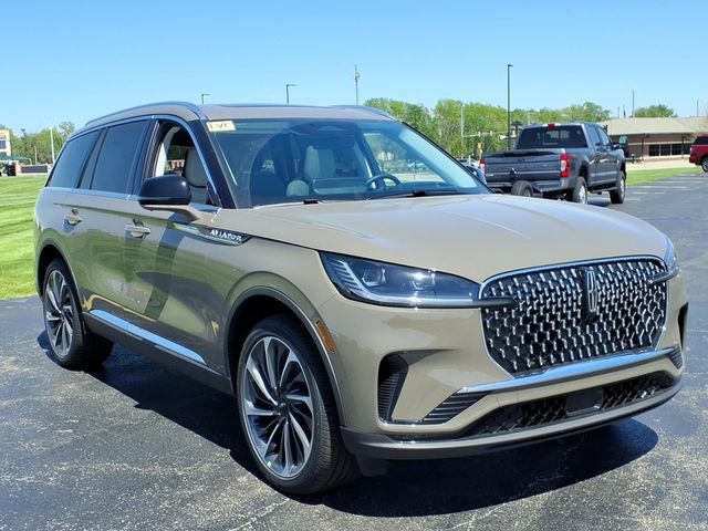2026 Lincoln Aviator Reserve AWD's photo