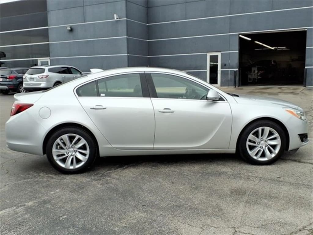 Used 2016 Buick Regal Turbo Sedan