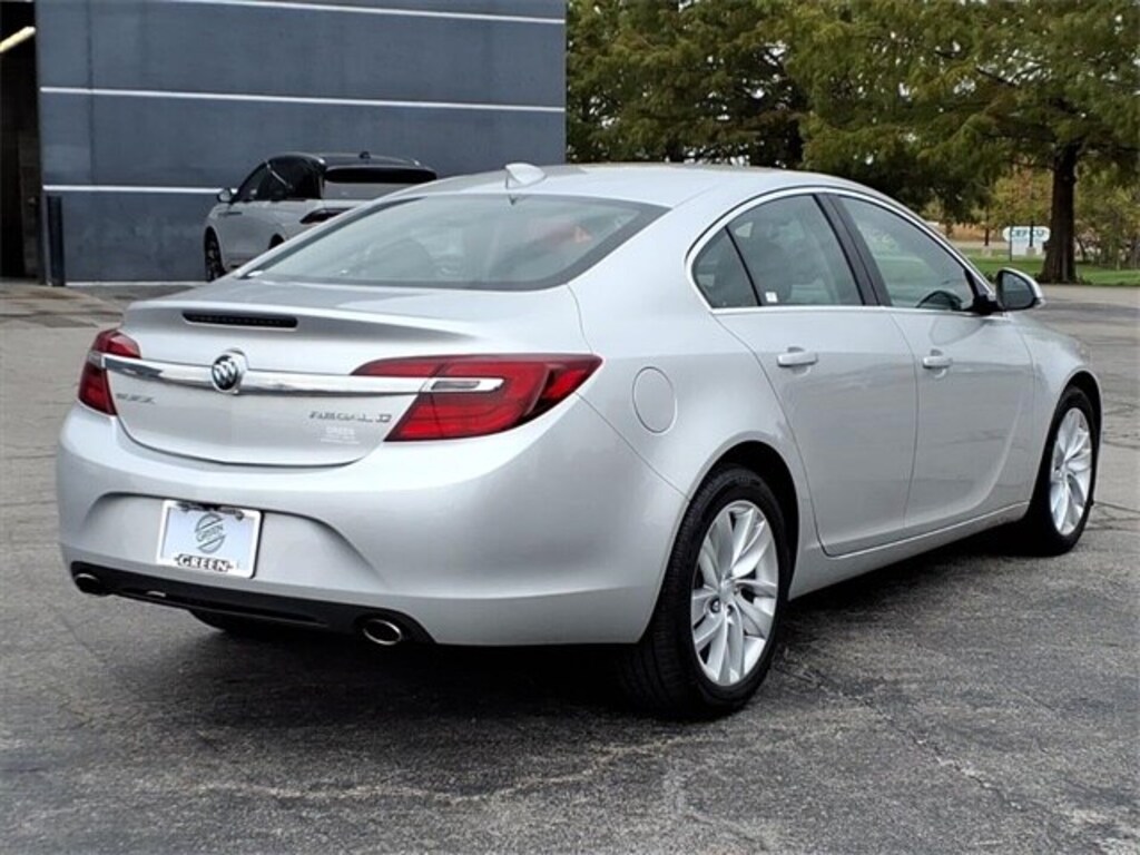 Used 2016 Buick Regal Turbo Sedan