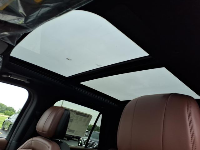 2026 Lincoln Navigator Reserve L - Photo 17