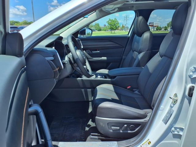 2025 Mazda CX-50 Premium - Photo 18