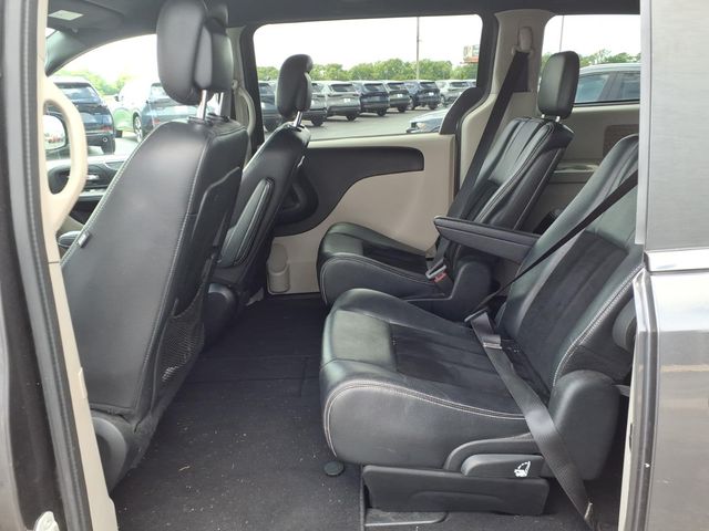 2017 Dodge Grand Caravan SXT - Photo 17