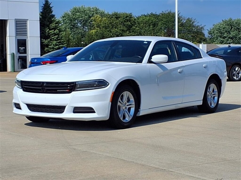 Used 2022 Dodge Charger SXT Sedan