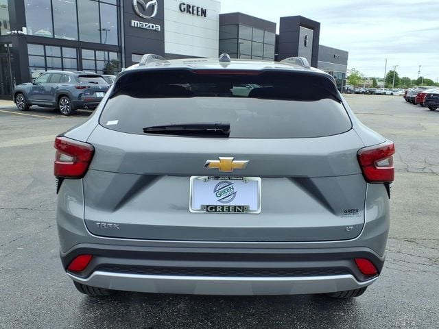 2025 Chevrolet Trax LT - Photo 19