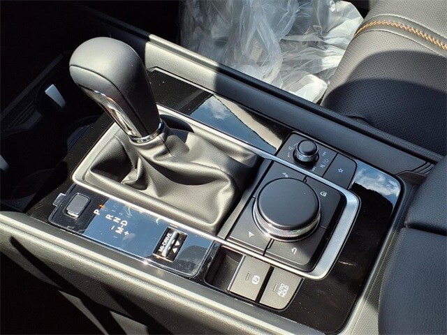2025 Mazda CX-50 Premium - Photo 9