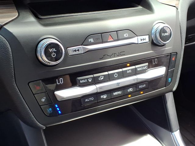 2020 Ford Explorer Limited - Photo 10