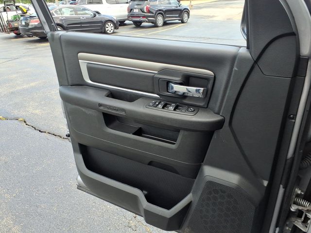 2024 RAM Ram 1500 Classic Warlock - Photo 15