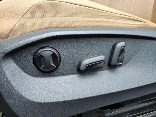 2023 Volkswagen Tiguan SE - Photo 19