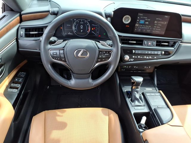 2022 Lexus ES 350 - Photo 9