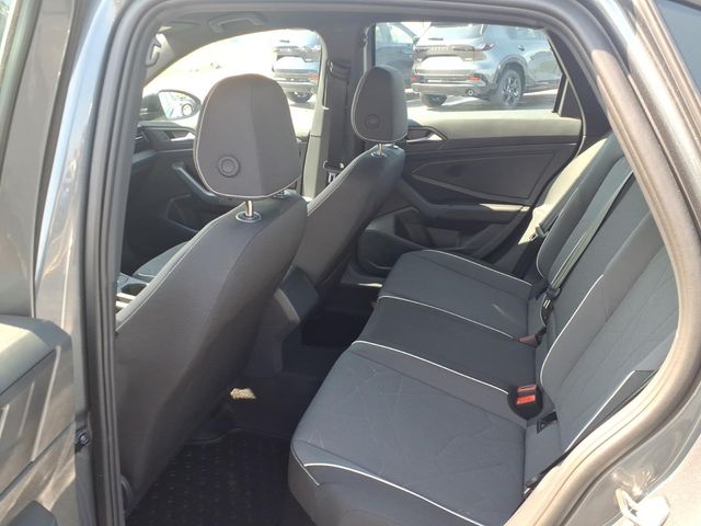 2026 Volkswagen Jetta Sport - Photo 6