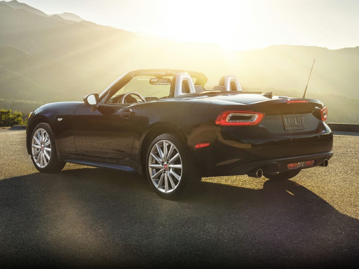 2019 FIAT 124 Spider Urbana Edition