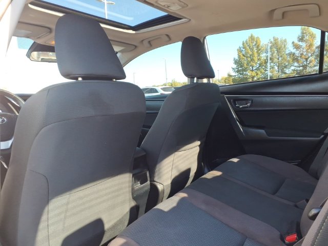 2019 Toyota Corolla Sedan LE - Photo 23