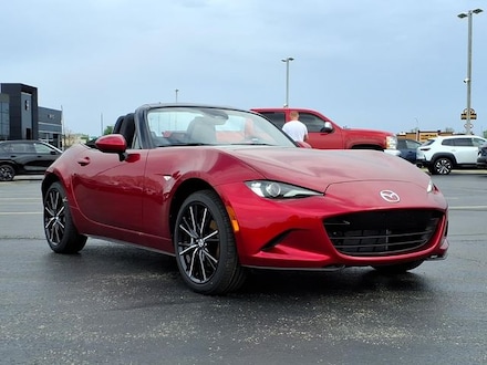2026 Mazda MX-5 Miata Grand Touring Convertible