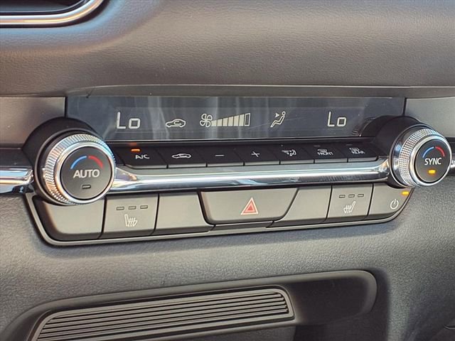 2025 Mazda CX-30 Premium - Photo 8