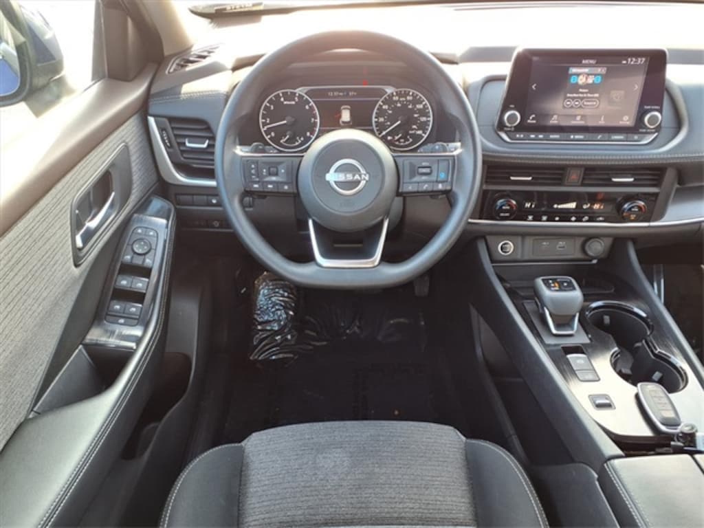 Used 2023 Nissan Rogue SV SUV