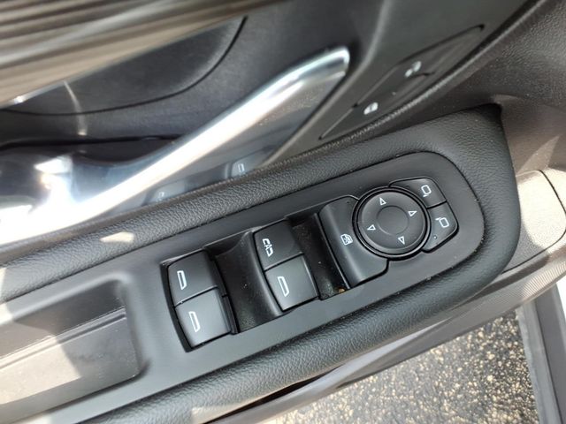 2024 GMC Terrain SLE - Photo 17