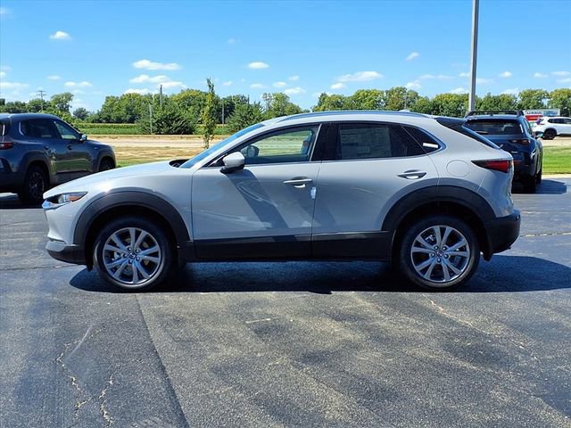 2025 Mazda CX-30 Premium - Photo 17