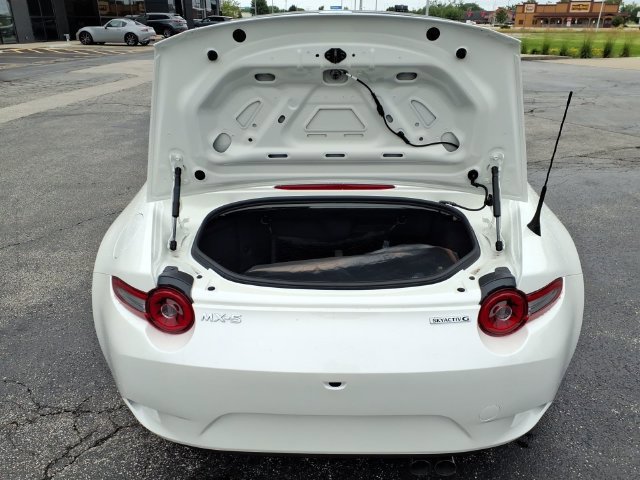 2026 Mazda MX-5 Miata Club - Photo 14
