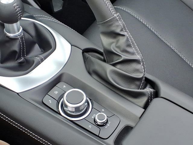 2026 Mazda MX-5 Miata Grand Touring - Photo 9