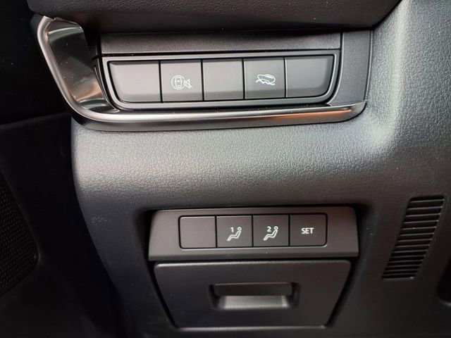 2025 Mazda CX-30 Preferred - Photo 17