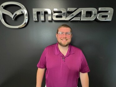 Staff member Shaughnessey Cotton from ID_14e7977fa323