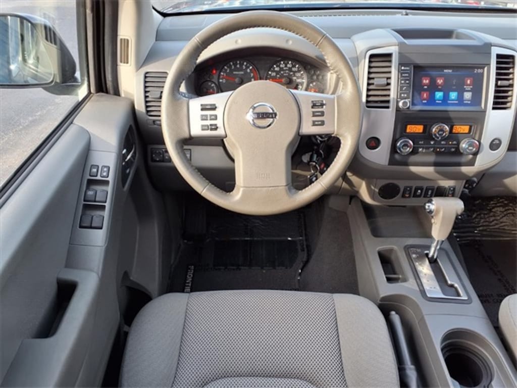 Used 2019 Nissan Frontier SV Truck Crew Cab