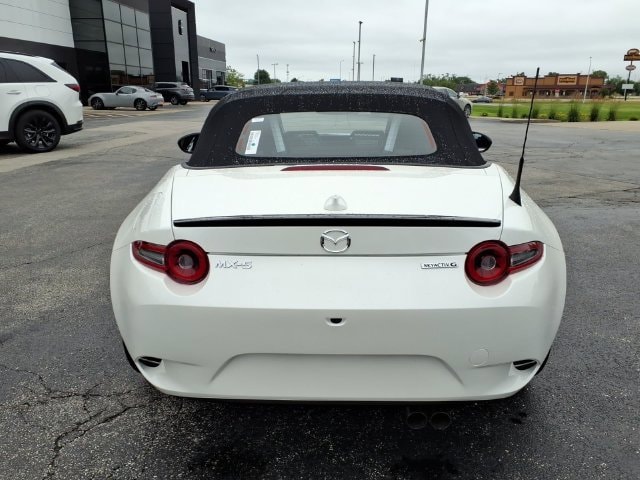 2026 Mazda MX-5 Miata Club - Photo 15