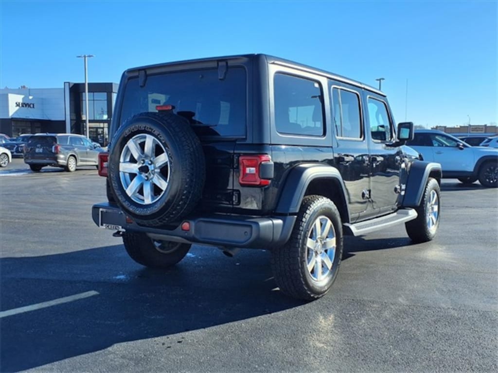 Used 2018 Jeep Wrangler Unlimited Sport 4x4 SUV