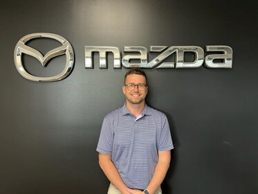 Staff member Colin Liss from ID_22b8545406c8