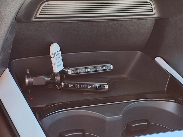 2025 Mazda CX-30 Premium - Photo 9