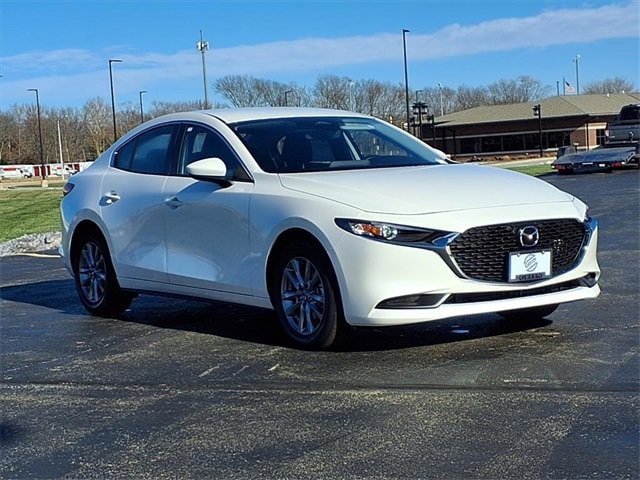 2026 Mazda Mazda3 S's photo