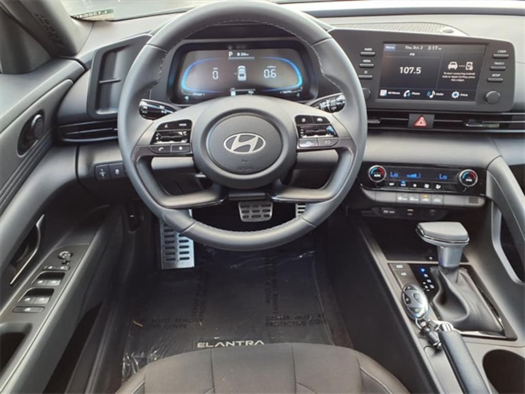 Used 2025 Hyundai Elantra SEL Sport Sedan