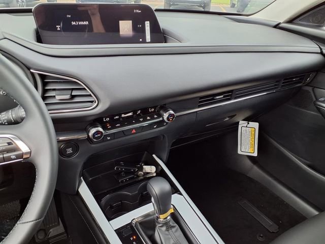 2025 Mazda CX-30 Preferred - Photo 6