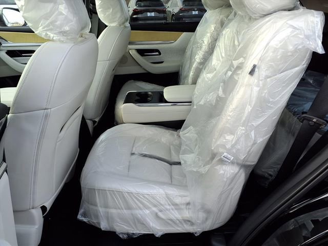 2026 Mazda CX-90 Premium Plus Package - Photo 23