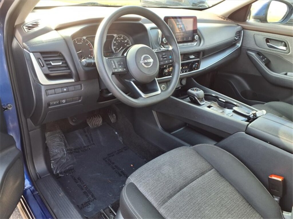 Used 2023 Nissan Rogue SV SUV