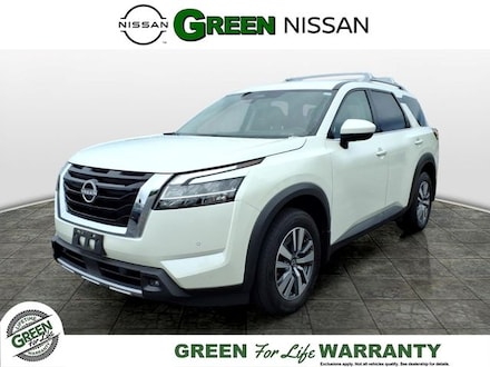 2023 Nissan Pathfinder SL SUV