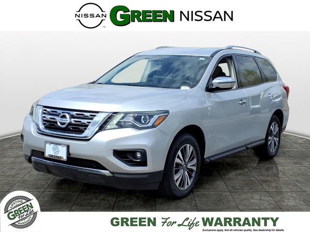 2019 Nissan Pathfinder SV