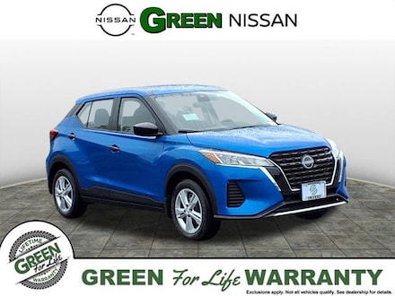 2025 Nissan Kicks Play S SUV