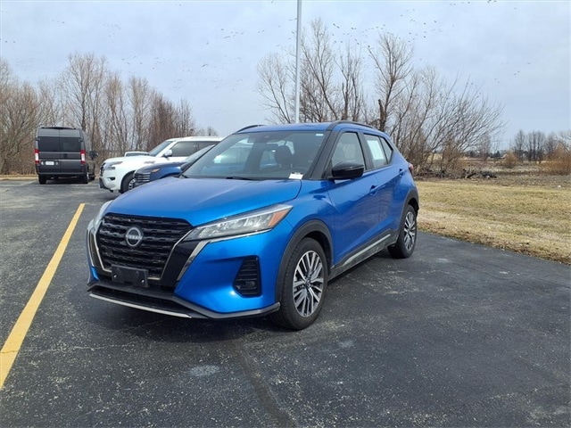 2024 Nissan Kicks SR