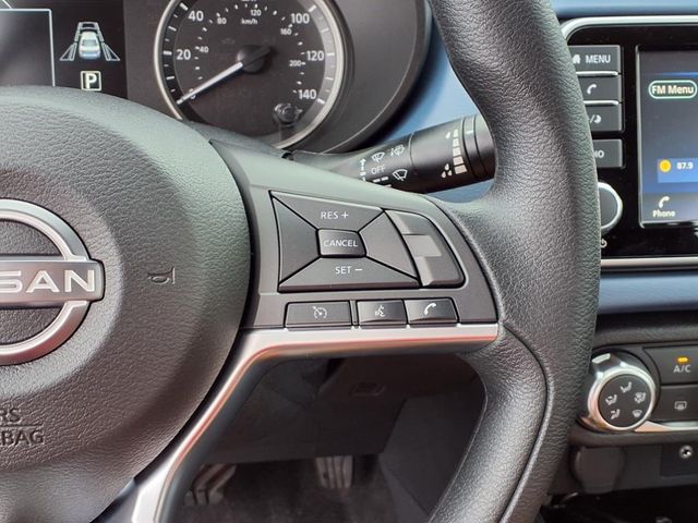 2025 Nissan Versa Sedan SV - Photo 13