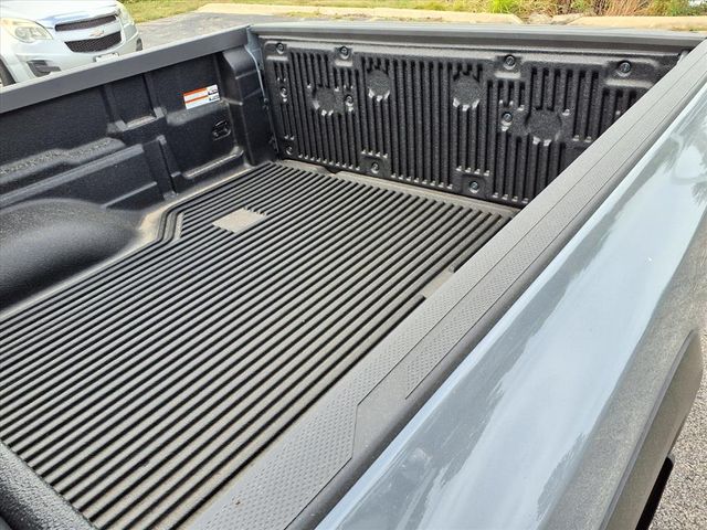 2025 Nissan Frontier PRO-4X - Photo 21