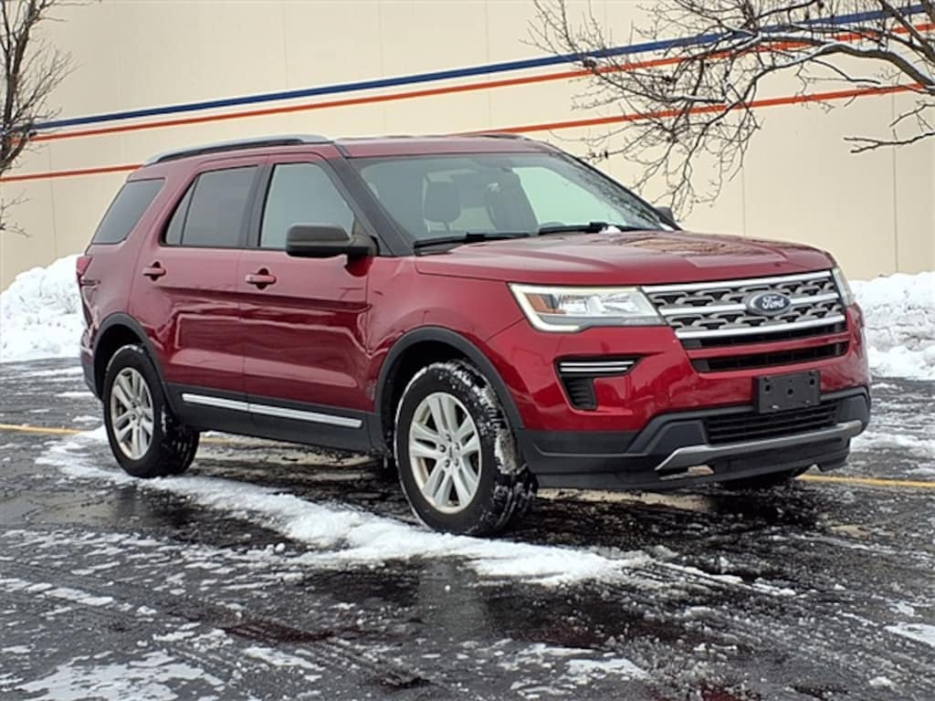 Used 2018 Ford Explorer XLT SUV