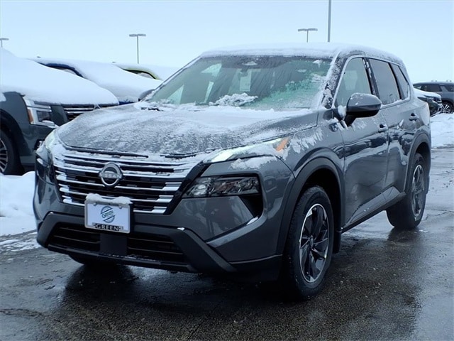 2026 Nissan Rogue SV's photo