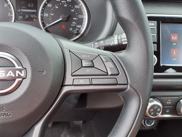 2025 Nissan KICKS PLAY Base - Photo 14